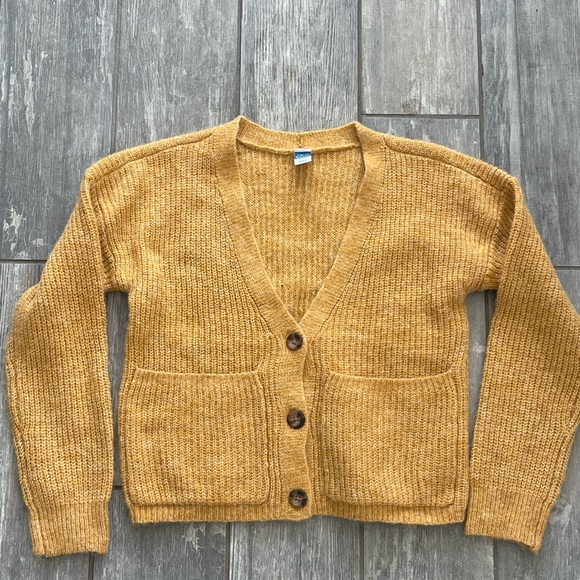 Girls size 10 sweater bundle! - Picture 8 of 8